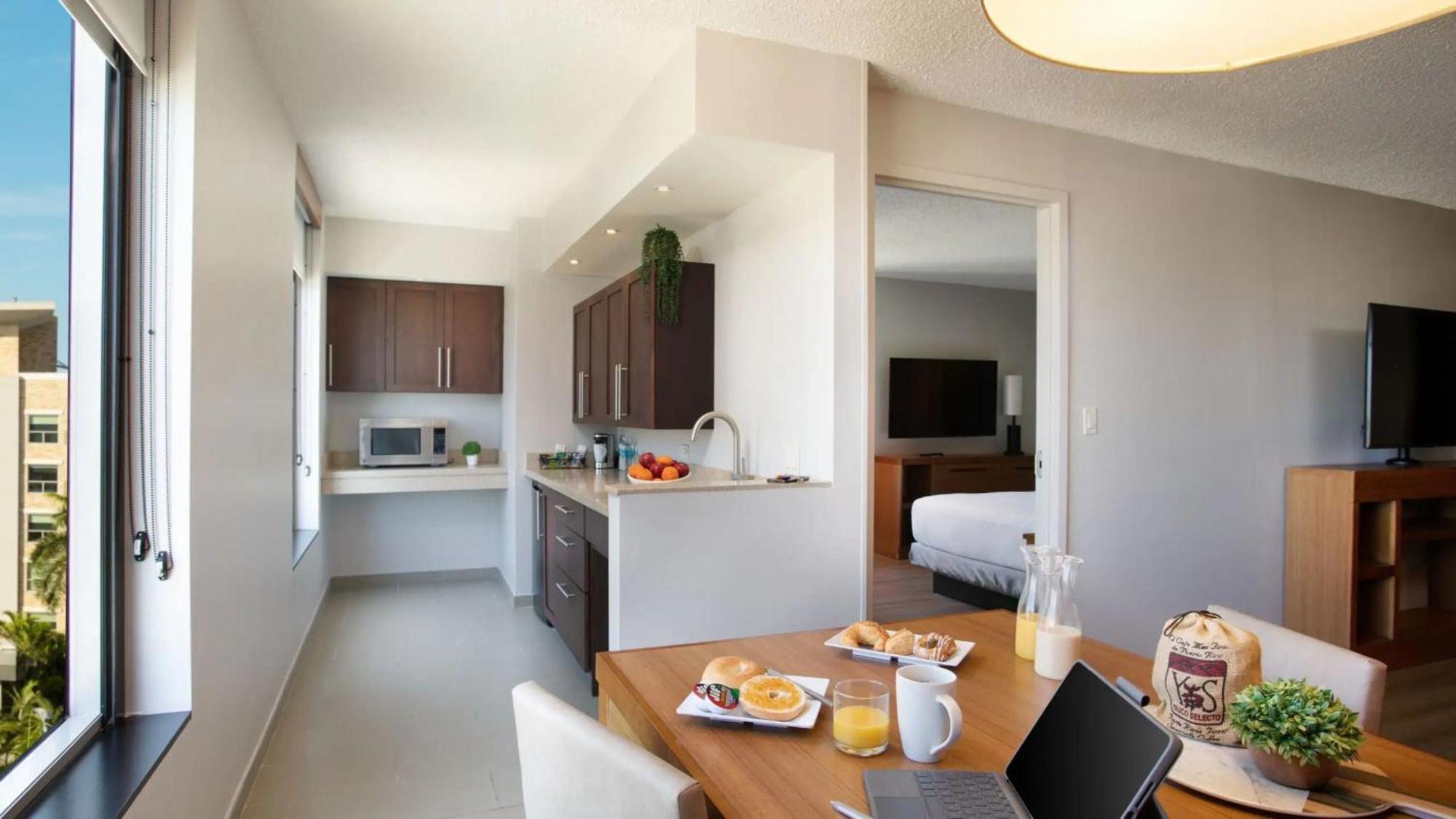 Hyatt Place San Juan Esterno foto